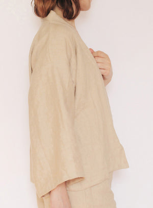 Minimalist Beige Linen Kimono Jacket – Lightweight, Breathable, and Stylish Outerwear