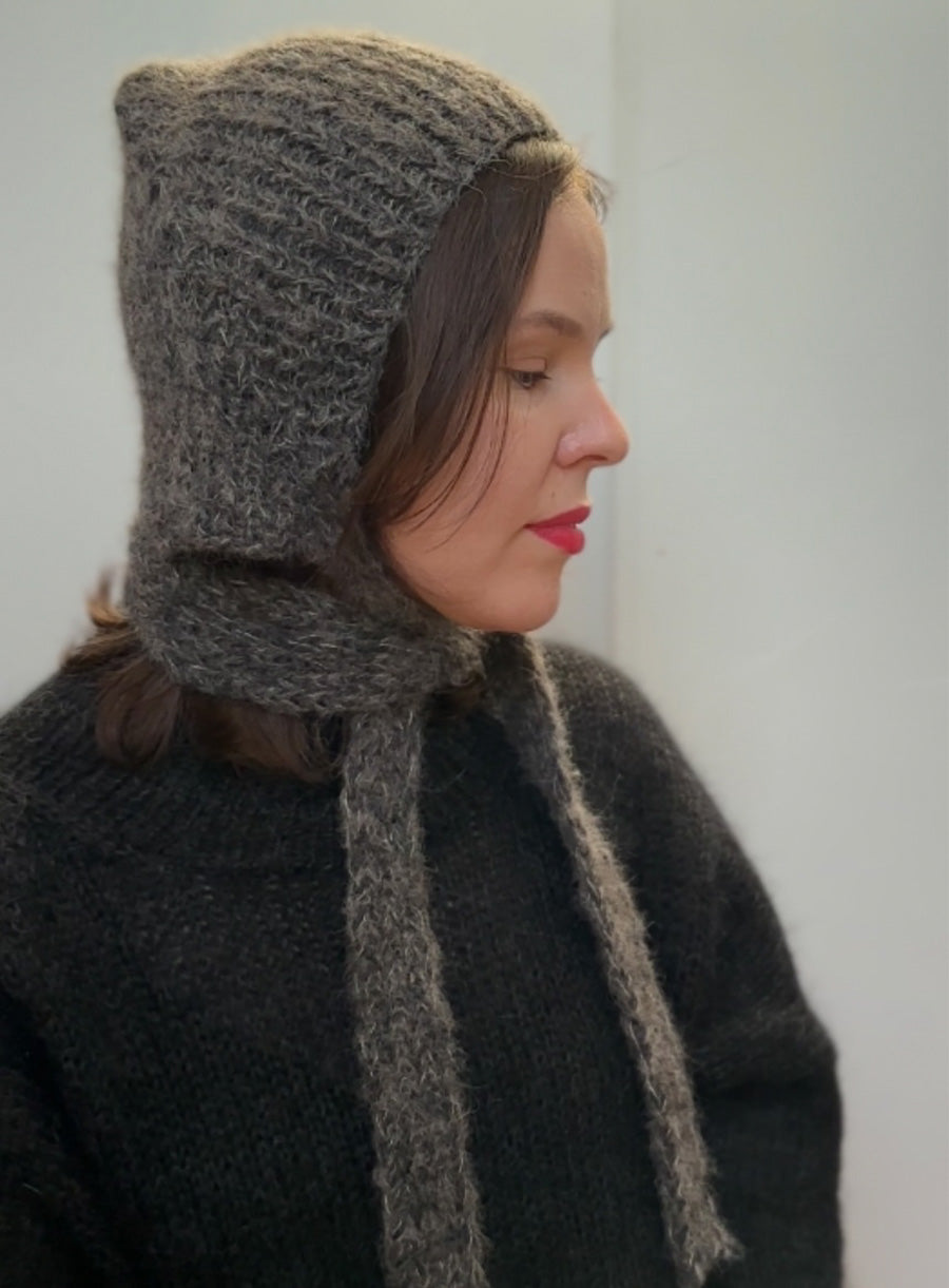 charcoal black vintage bonnet