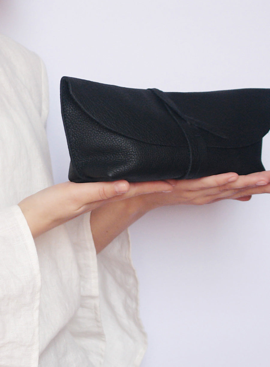 MAKEUP BAG