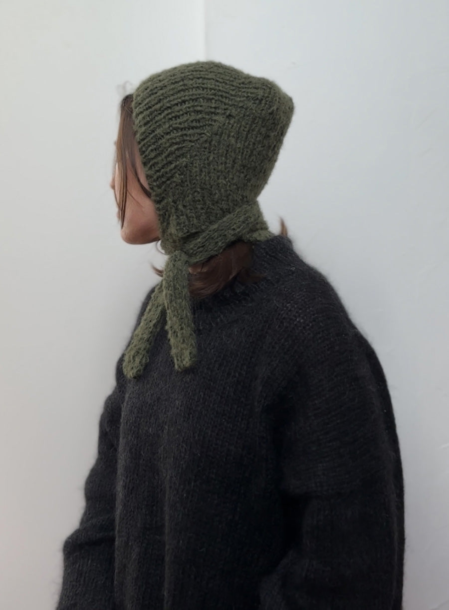 moss green knitted vintage hat