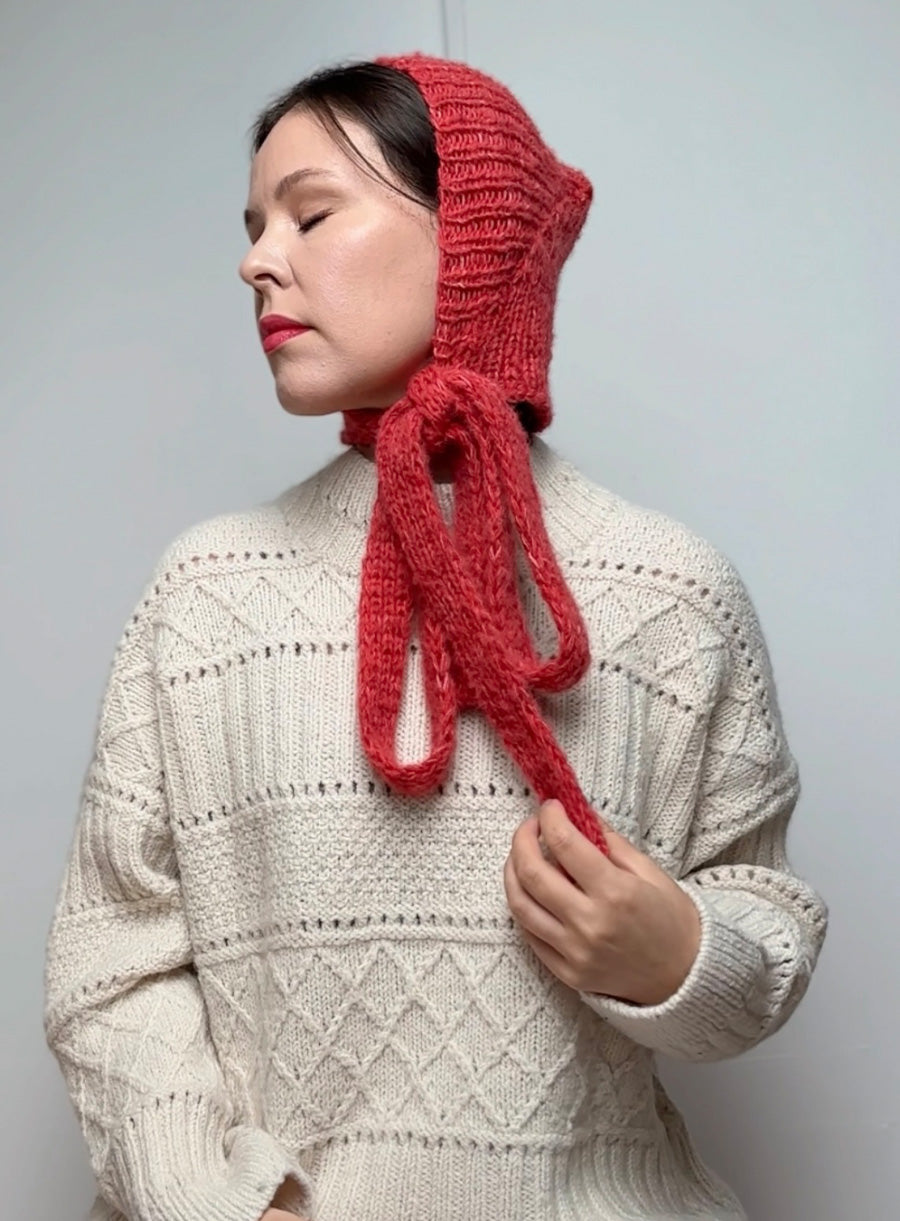 SOFT RED THE PAULA'S BONNET