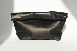 BLACK LUNCH CLUTCH